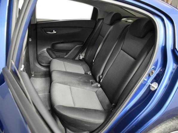 Kia Rio IV Рестайлинг с пробегом 2021 года, цена 1 724 900 рублей, 44153 км, седан, Автокод Объявления