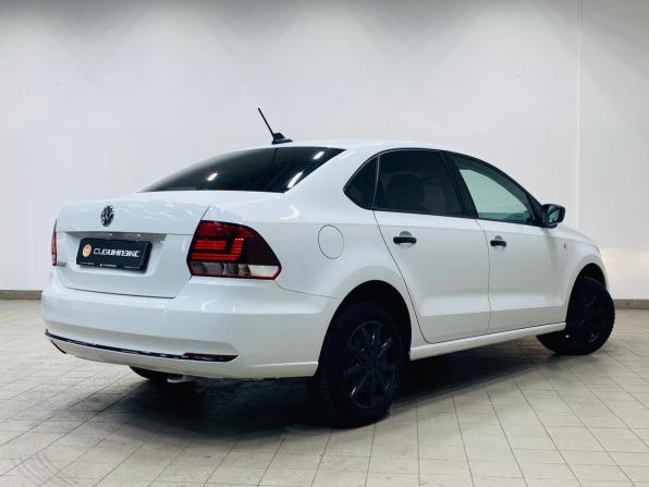 Volkswagen Polo V Рестайлинг с пробегом 2020 года, цена 880 000 рублей, 206000 км, седан, Автокод Объявления