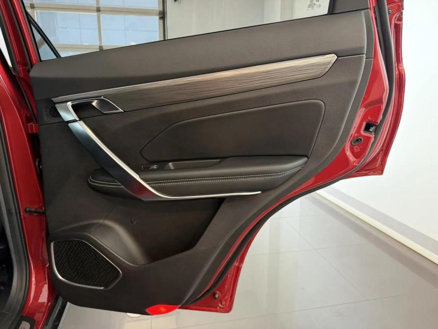 Geely Atlas Pro Подольск  - изображение 16