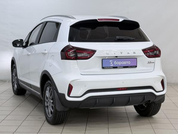 Livan X3 Pro с пробегом 2023 года, цена 1 450 000 рублей, 8244 км, внедорожник, Автокод Объявления