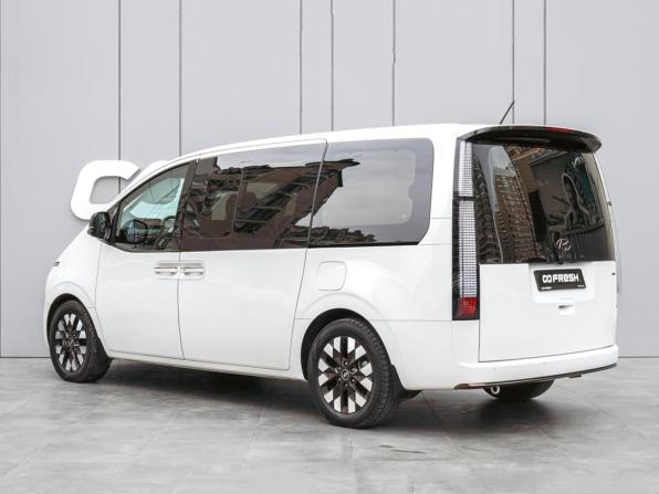 Hyundai Staria I с пробегом 2022 года, цена 4 970 000 рублей, 107340 км, минивэн, Автокод Объявления