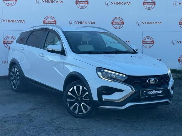 Lada (ВАЗ) Vesta I Рестайлинг (NG) с пробегом 2024 года, цена 1 389 000 рублей, 95629 км, универсал, Автокод Объявления