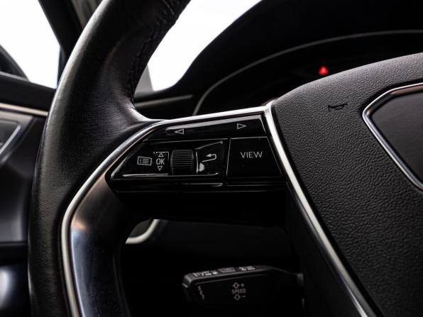 Audi A6 V (C8) с пробегом 2021 года, цена 3 620 000 рублей, 113613 км, седан, Автокод Объявления