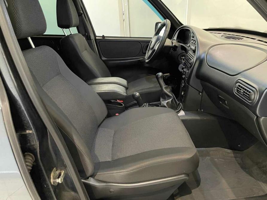 Chevrolet Niva I Рестайлинг Москва  - изображение 11