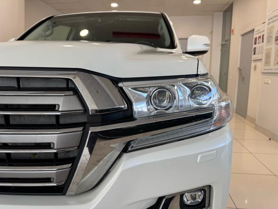 Toyota Land Cruiser 200 Series Рестайлинг 2 Омск  - изображение 6
