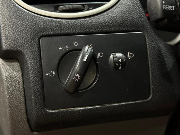 Ford Focus II Рестайлинг с пробегом 2008 года, цена 550 000 рублей, 170899 км, седан, Автокод Объявления