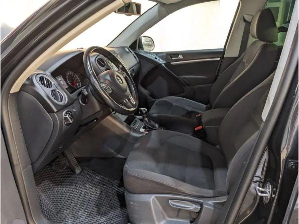 Volkswagen Tiguan I Рестайлинг с пробегом 2012 года, цена 1 095 000 рублей, 279700 км, внедорожник, Автокод Объявления