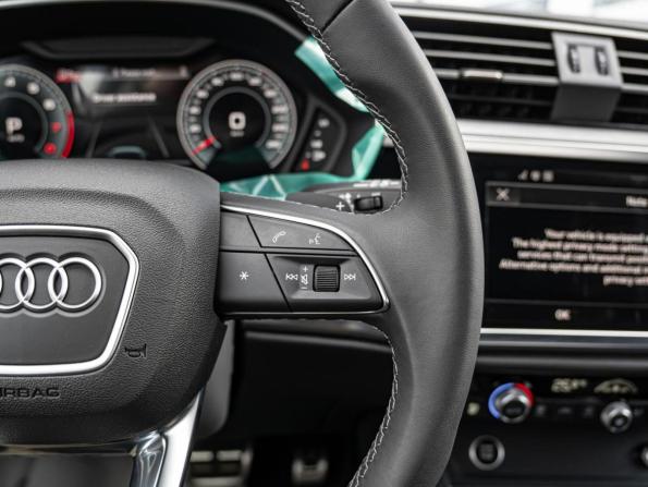 Audi Q3 II (F3) с пробегом 2025 года, цена 4 950 000 рублей, 42 км, внедорожник, Автокод Объявления