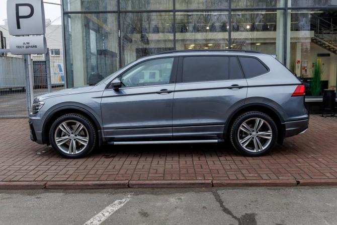 Volkswagen Tiguan II Рестайлинг (China Market) с пробегом 2020 года, цена 2 700 000 рублей, 90672 км, внедорожник, Автокод Объявления