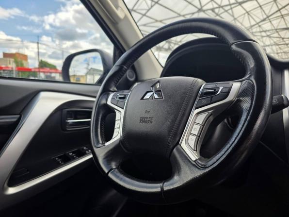 Mitsubishi Pajero Sport III с пробегом 2019 года, цена 2 681 000 рублей, 102113 км, внедорожник, Автокод Объявления