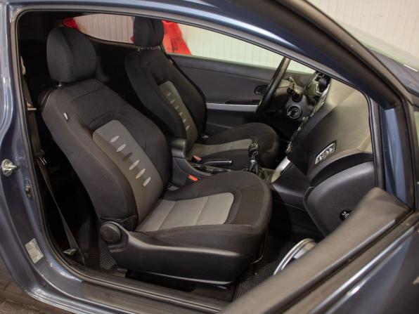 Kia Ceed II с пробегом 2014 года, цена 935 000 рублей, 183210 км, хэтчбек, Автокод Объявления