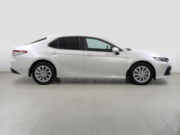 Toyota Camry VIII (XV70) Рестайлинг с пробегом 2021 года, цена 3 600 000 рублей, 19669 км, седан, Автокод Объявления