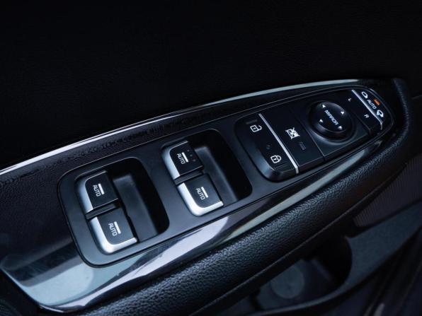 Kia Optima IV Рестайлинг с пробегом 2019 года, цена 2 649 000 рублей, 136173 км, седан, Автокод Объявления