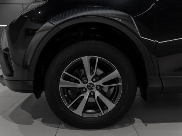 Toyota RAV4 IV (XA40) Рестайлинг с пробегом 2017 года, цена 2 275 000 рублей, 138656 км, внедорожник, Автокод Объявления