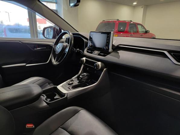 Toyota RAV4 V (XA50) с пробегом 2020 года, цена 2 999 000 рублей, 70710 км, внедорожник, Автокод Объявления