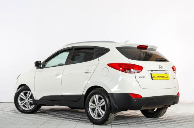 Hyundai ix35 I с пробегом 2013 года, цена 1 359 000 рублей, 208000 км, внедорожник, Автокод Объявления