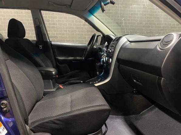 Suzuki Grand Vitara II Рестайлинг с пробегом 2008 года, цена 930 000 рублей, 202613 км, внедорожник, Автокод Объявления