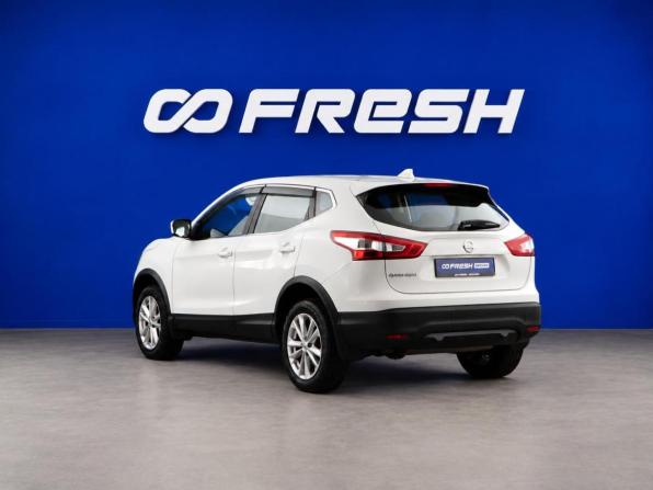 Nissan Qashqai II с пробегом 2017 года, цена 1 879 999 рублей, 76487 км, внедорожник, Автокод Объявления