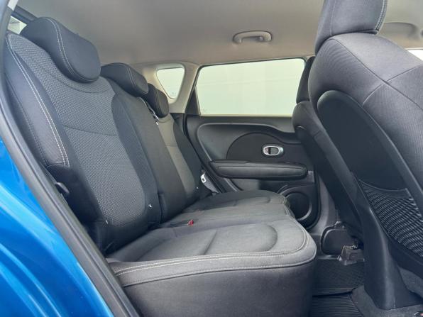 Kia Soul II Рестайлинг с пробегом 2018 года, цена 1 400 000 рублей, 82974 км, хэтчбек, Автокод Объявления