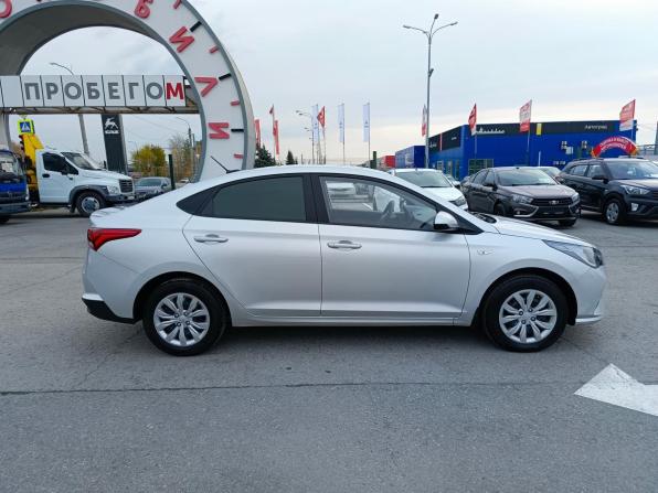 Hyundai Solaris II Рестайлинг с пробегом 2020 года, цена 1 890 000 рублей, 22426 км, седан, Автокод Объявления