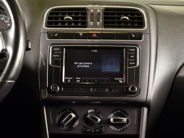 Volkswagen Polo V Рестайлинг с пробегом 2019 года, цена 1 139 999 рублей, 145448 км, седан, Автокод Объявления