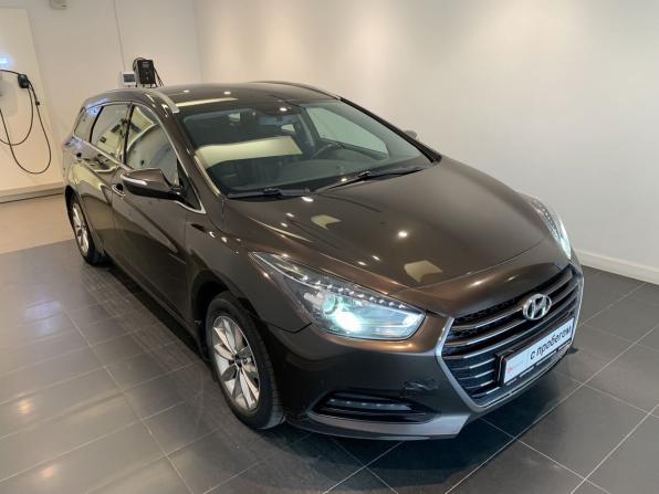 Hyundai i40 I Рестайлинг с пробегом 2016 года, цена 1 249 000 рублей, 180659 км, универсал, Автокод Объявления