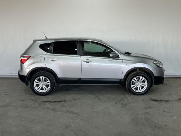 Nissan Qashqai I Рестайлинг с пробегом 2010 года, цена 895 000 рублей, 247900 км, внедорожник, Автокод Объявления