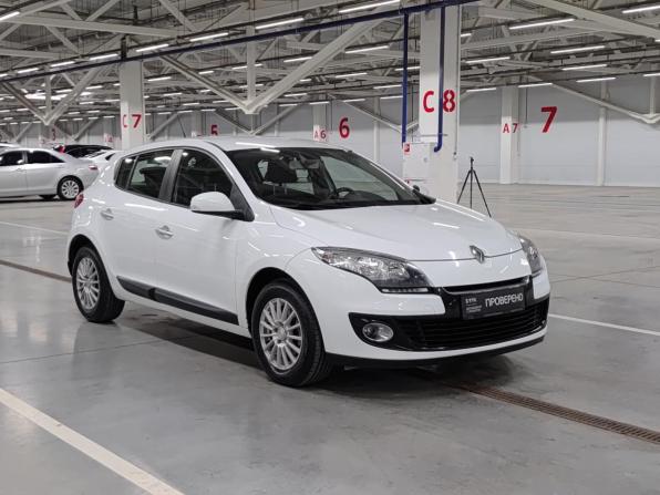 Renault Megane III Рестайлинг с пробегом 2013 года, цена 785 000 рублей, 120110 км, хэтчбек, Автокод Объявления