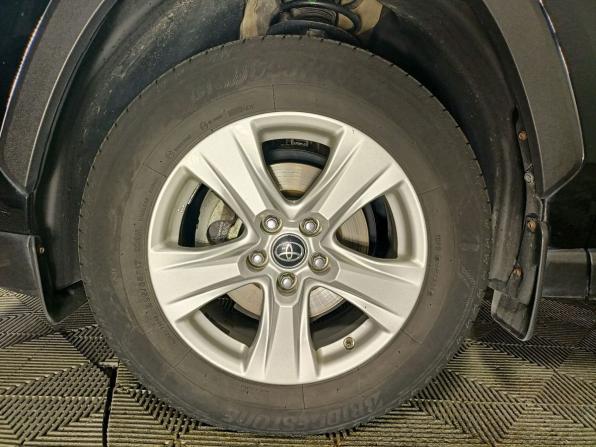 Toyota RAV4 V (XA50) с пробегом 2021 года, цена 2 599 000 рублей, 73000 км, внедорожник, Автокод Объявления