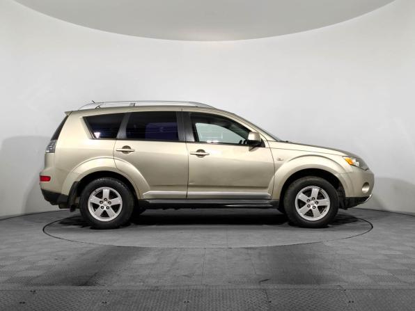 Mitsubishi Outlander II с пробегом 2008 года, цена 899 000 рублей, 180864 км, внедорожник, Автокод Объявления