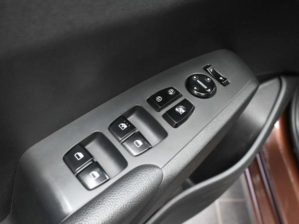Hyundai Solaris II Рестайлинг с пробегом 2021 года, цена 1 399 900 рублей, 168000 км, седан, Автокод Объявления