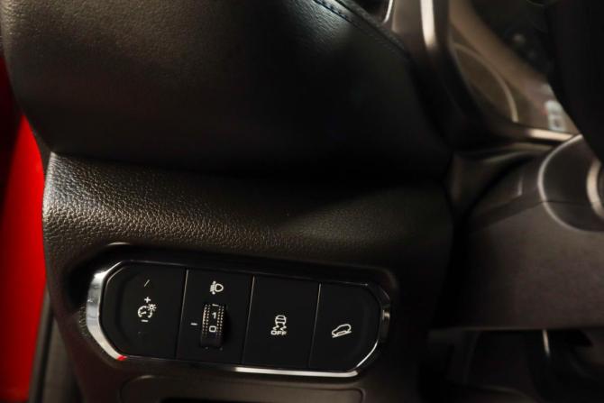 Haval Jolion I с пробегом 2023 года, цена 1 859 000 рублей, 68100 км, внедорожник, Автокод Объявления