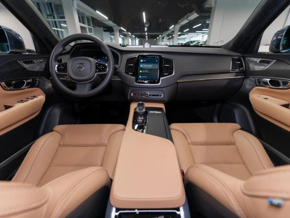 Volvo XC90 II Рестайлинг 1 с пробегом 2024 года, цена 7 830 000 рублей, 7465 км, внедорожник, Автокод Объявления