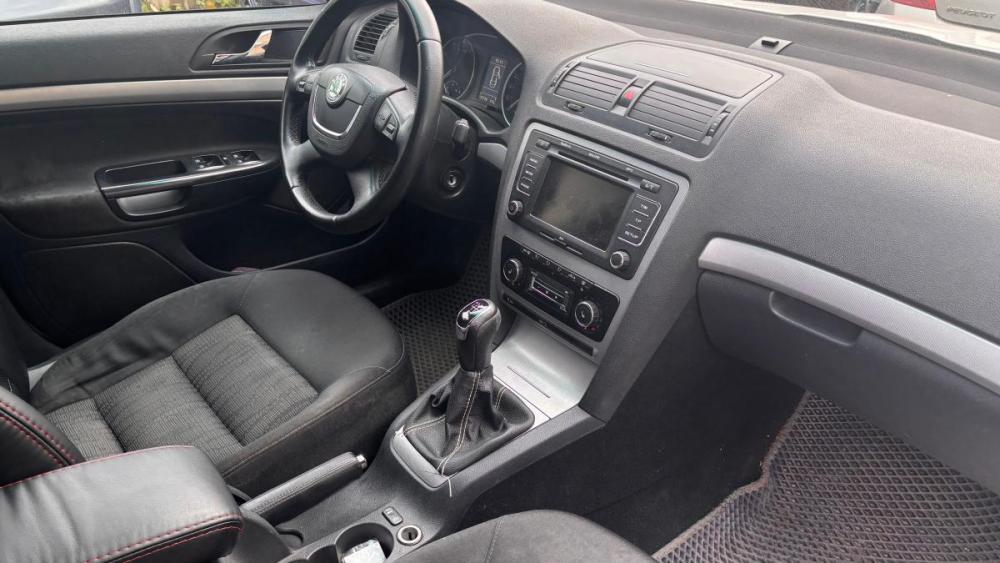 Skoda Octavia II (A5) Рестайлинг Киров  - изображение 3