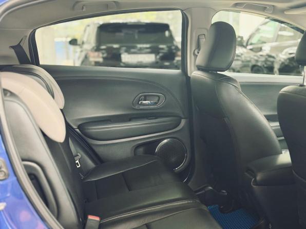Honda HR-V II с пробегом 2018 года, цена 1 790 000 рублей, 112000 км, внедорожник, Автокод Объявления