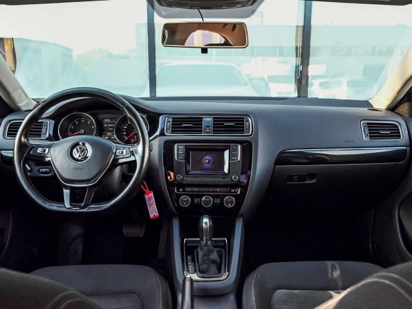 Volkswagen Jetta VI Рестайлинг с пробегом 2016 года, цена 1 379 000 рублей, 113800 км, седан, Автокод Объявления