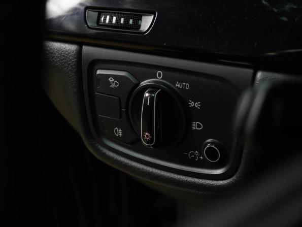 Audi A8 III (D4) с пробегом 2011 года, цена 1 799 000 рублей, 236053 км, седан, Автокод Объявления