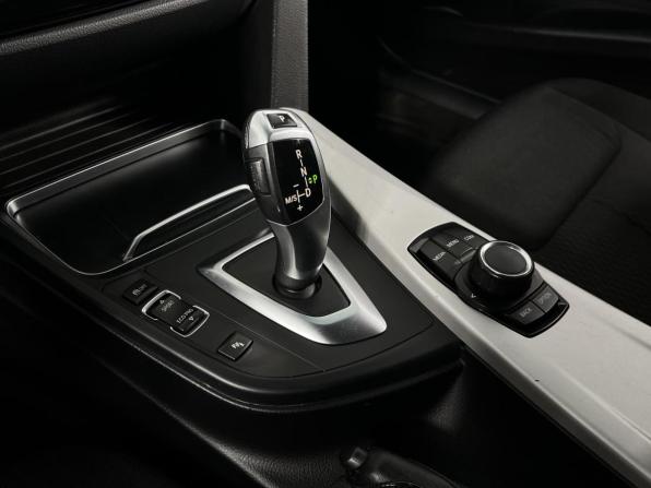 BMW 3 серии VI (F3x) Рестайлинг с пробегом 2018 года, цена 1 380 200 рублей, 124529 км, седан, Автокод Объявления