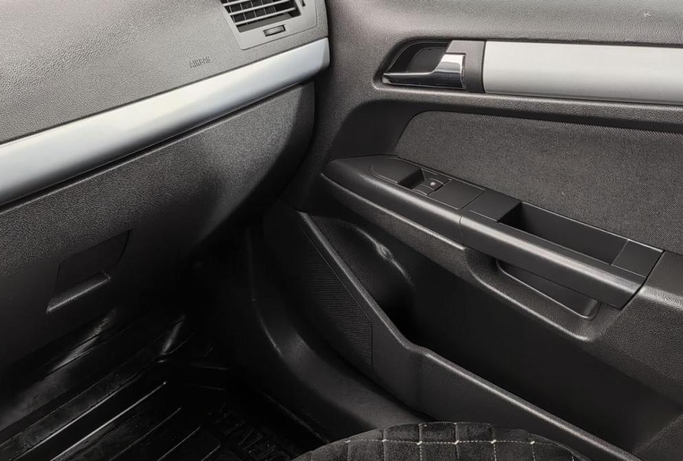Opel Astra J Рестайлинг Волгоград  - изображение 14