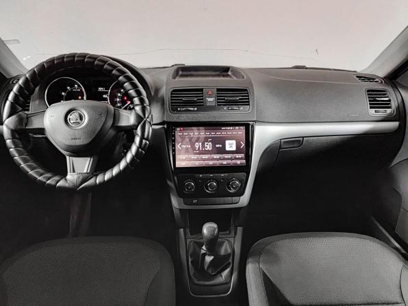 Skoda Yeti I Рестайлинг с пробегом 2015 года, цена 1 175 000 рублей, 160000 км, внедорожник, Автокод Объявления