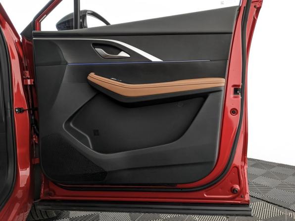 Omoda C5 I Рестайлинг с пробегом 2024 года, цена 2 200 000 рублей, 9658 км, внедорожник, Автокод Объявления