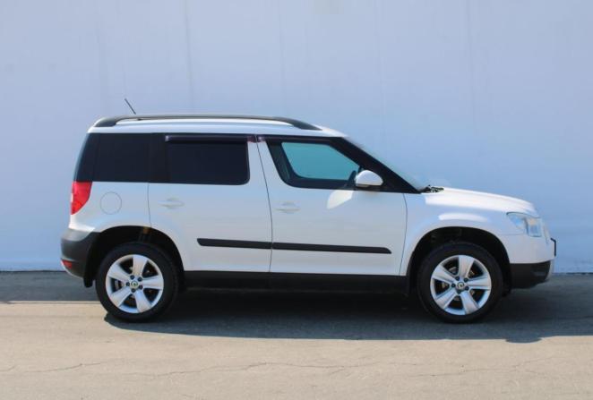 Skoda Yeti I Рестайлинг с пробегом 2013 года, цена 1 000 000 рублей, 252434 км, внедорожник, Автокод Объявления