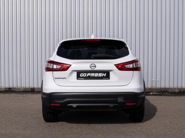 Nissan Qashqai II с пробегом 2017 года, цена 1 549 000 рублей, 119908 км, внедорожник, Автокод Объявления