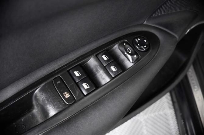 Citroen C4 II с пробегом 2011 года, цена 579 000 рублей, 140359 км, хэтчбек, Автокод Объявления