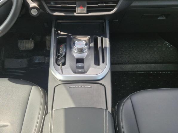 Haval Jolion I с пробегом 2023 года, цена 2 180 000 рублей, 42122 км, внедорожник, Автокод Объявления