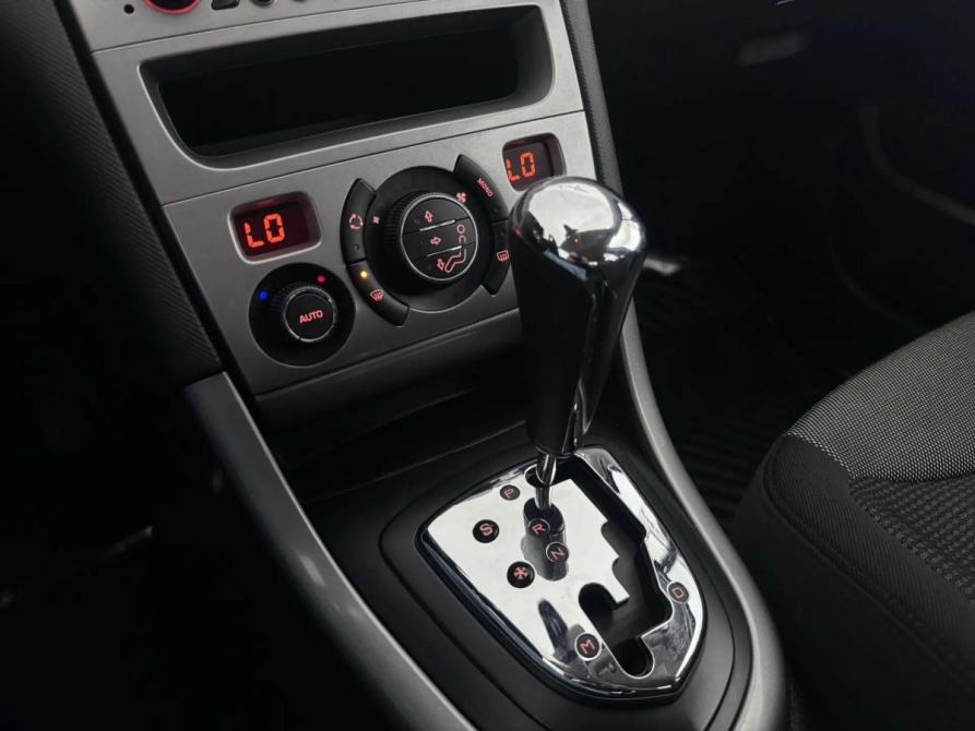 Peugeot 308 I Рестайлинг Псков  - изображение 15