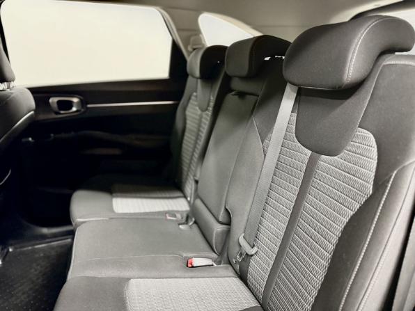 Kia Sorento IV с пробегом 2021 года, цена 3 649 000 рублей, 83237 км, внедорожник, Автокод Объявления