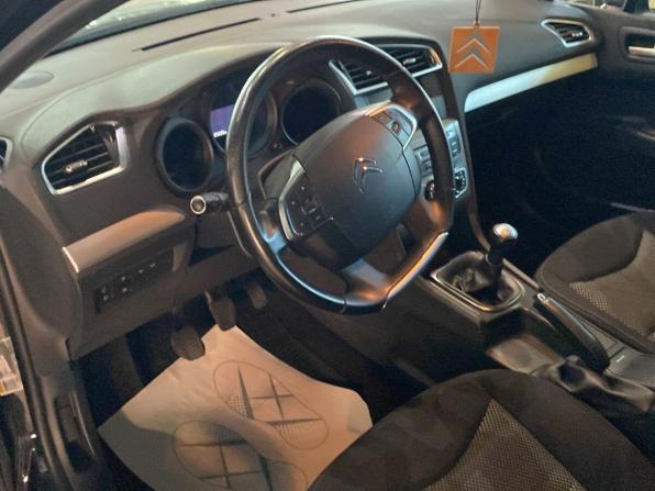 Citroen C4 II Рестайлинг с пробегом 2017 года, цена 990 000 рублей, 123300 км, седан, Автокод Объявления