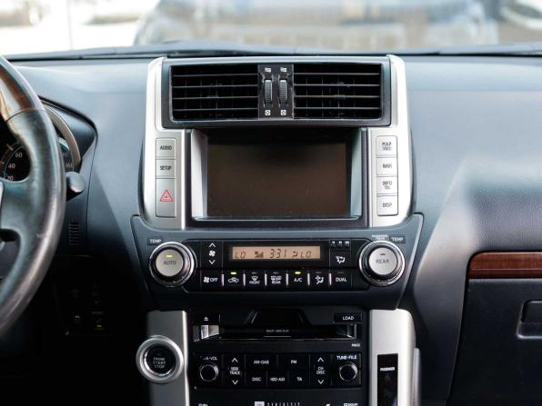 Toyota Land Cruiser Prado 150 Series с пробегом 2010 года, цена 3 250 000 рублей, 230360 км, внедорожник, Автокод Объявления