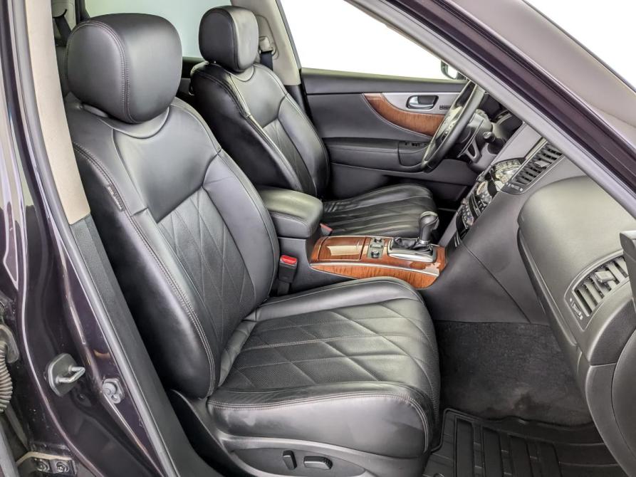 Infiniti QX70 Москва  - изображение 24